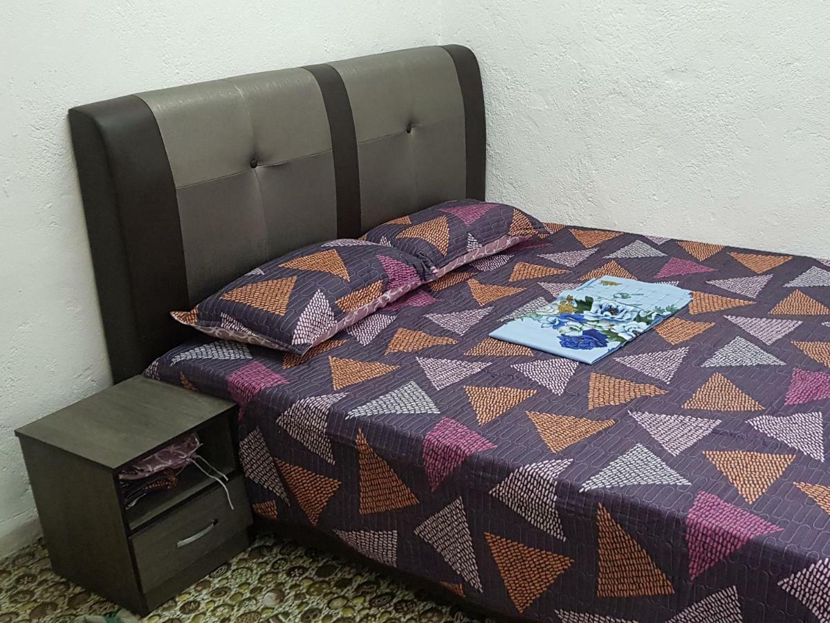 Homestay Che Kiah Kuantan Exterior photo
