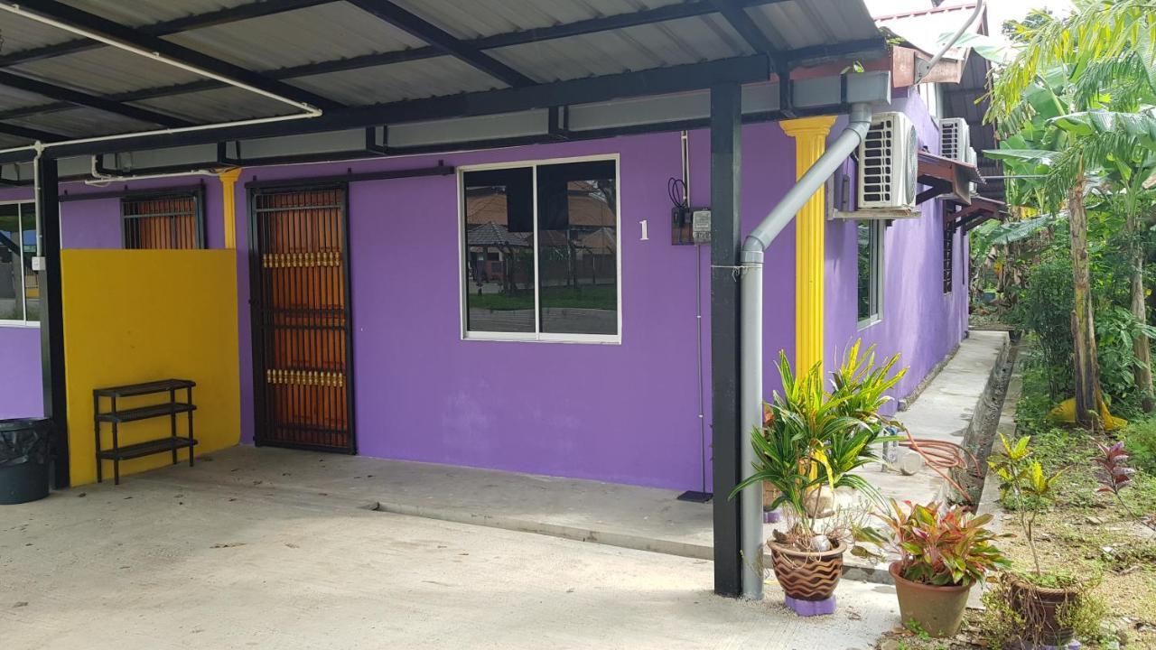 Homestay Che Kiah Kuantan Exterior photo